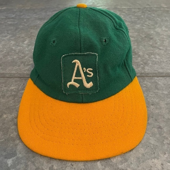 Vintage Oakland A's Athletics Union Made Fitted Cap Hat Sz Small USA 60s Patch - Picture 1 of 11